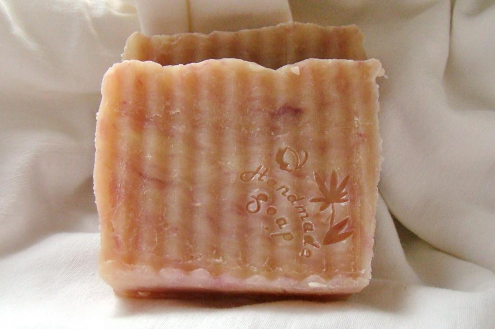 Handmade Process Sweet Pea Soap